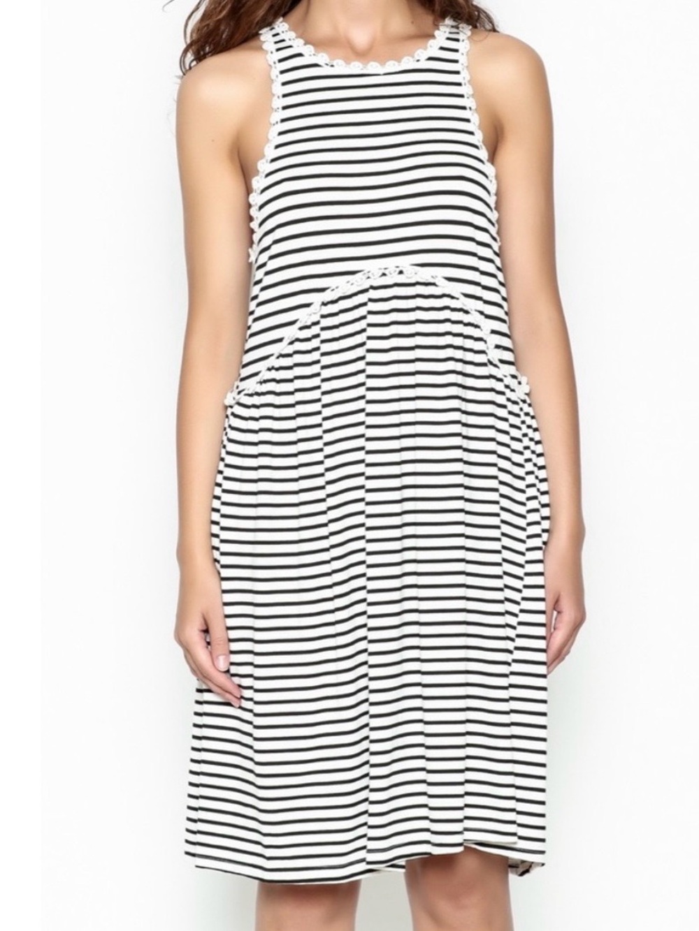 POL Striped Sleeveless Black & White Summer Dress With Crochet Trim. Large.